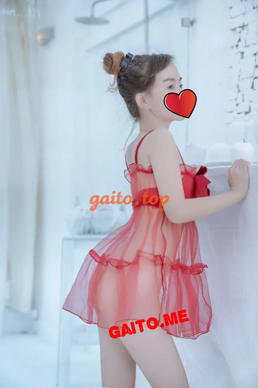 KHẢ HÂN DÂM DÂM CÔ NƯƠNG NHỎ NHẮN XUẤT THÂN TỪ MASSA