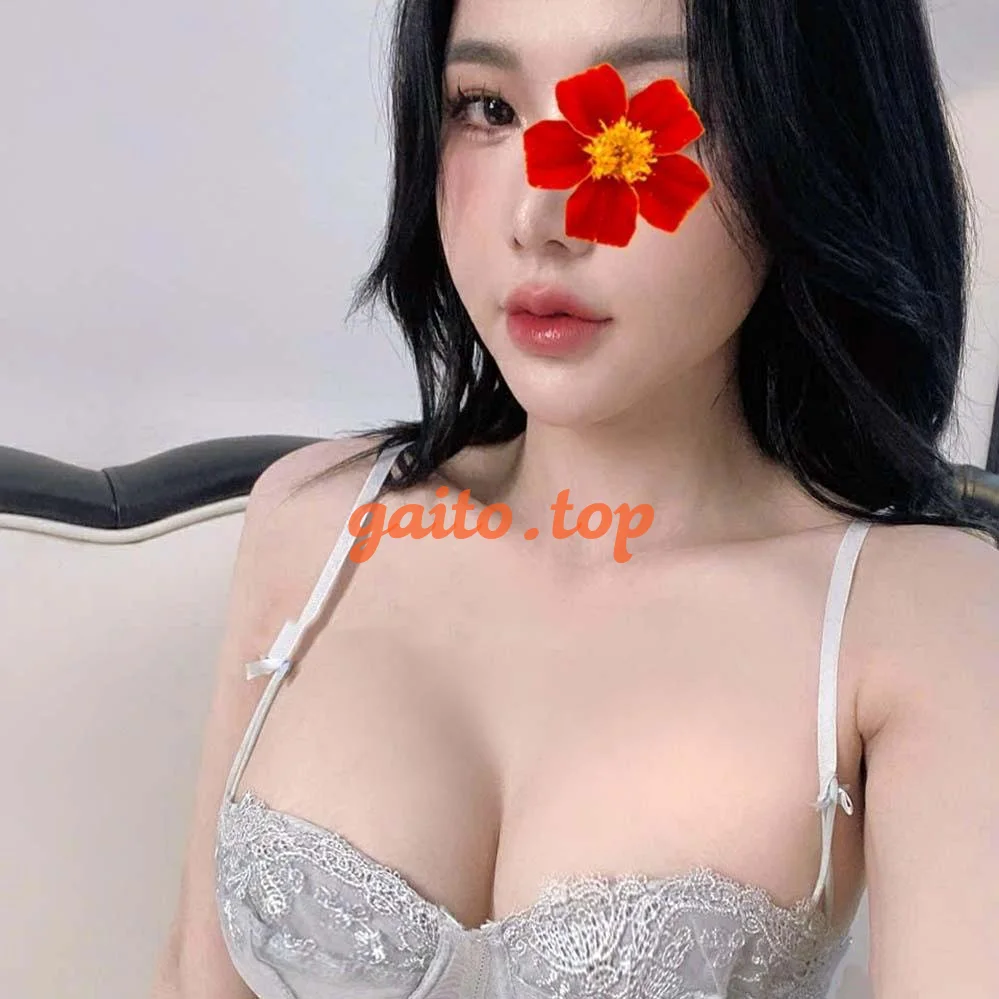 ⭐️ Em Ngân ⭐️ Vòng 1 Hàng Real 100% - Ngoan - Ngon - Nhiệt Tình