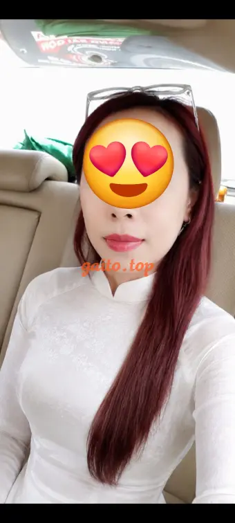 Nhi múp-dâm-nhiêt tình.
